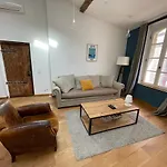 duplex avec vue sur les arènes