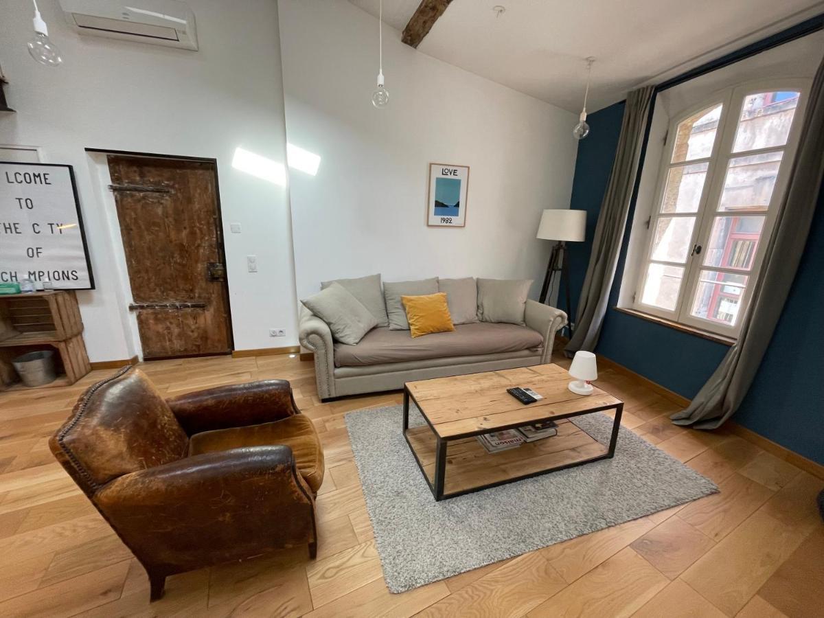 Appartement Duplex Avec Vue Sur Les Arènes